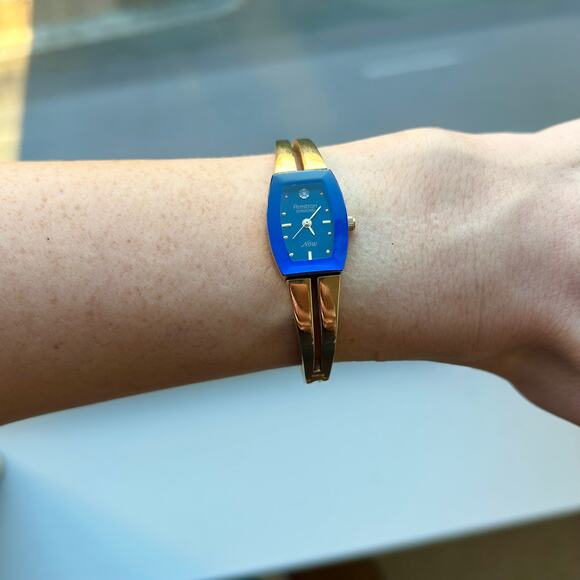 Armitron Diamond Now Blue Dial Gold Tone Bangle Watch main image 14